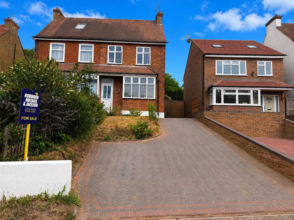 Property photo 1 of 33 Picture No. 39