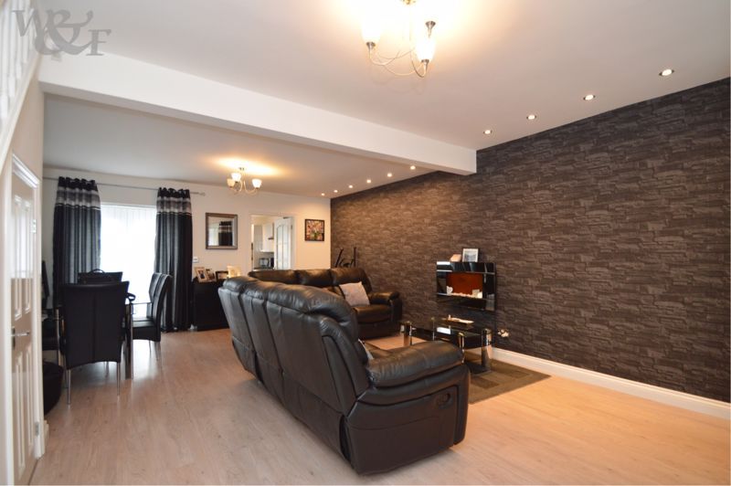 Property photo 2 of 33 Photo 27