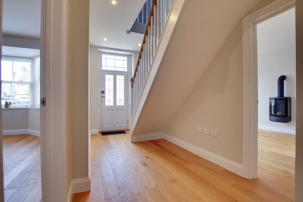 Property photo 3 of 19 Img_2654-Img_2656