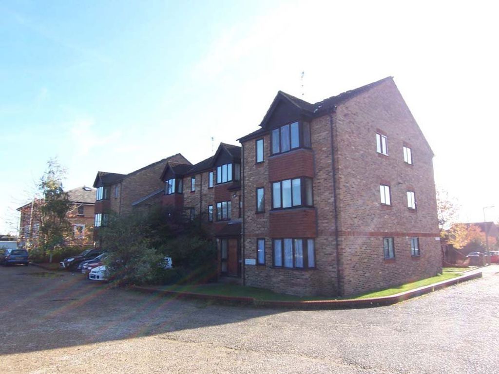 Property photo 1 of 6