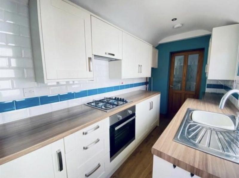 Property photo 1 of 6 Image