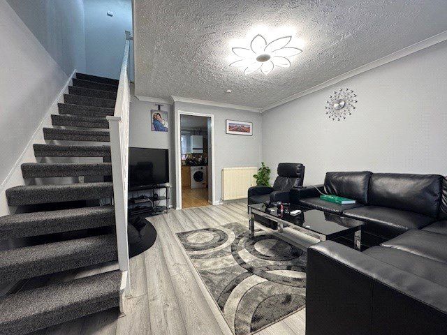 Property photo 3 of 15 Picture No. 11