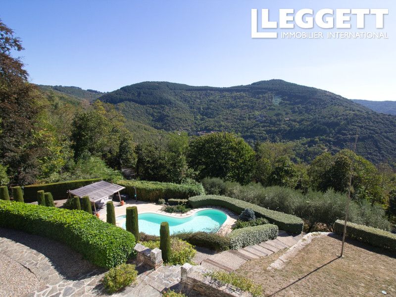 Property photo 2 of 10