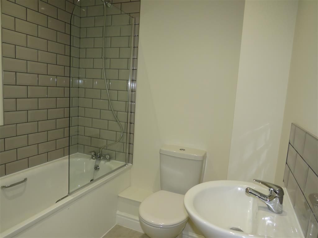 Property photo 3 of 5 Bathroom