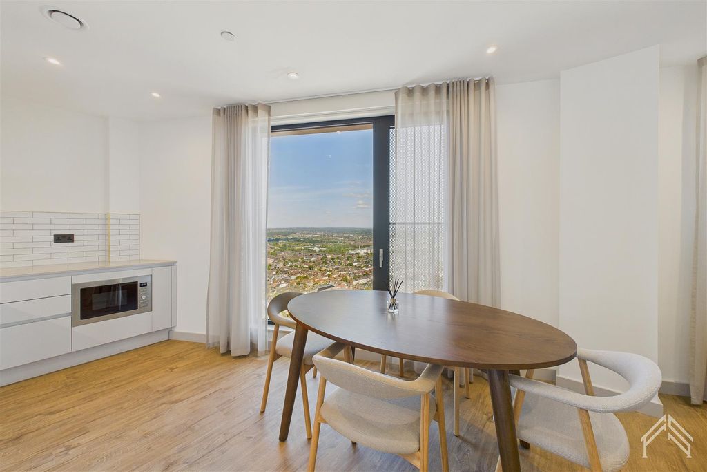 Property photo 2 of 23 3.Jpg