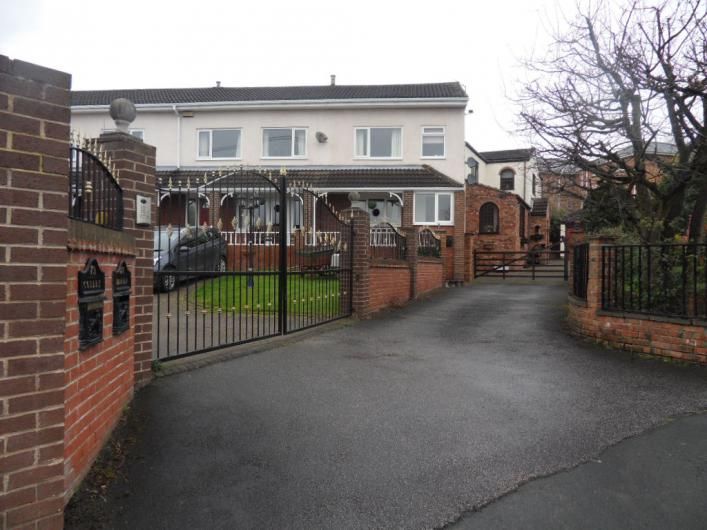 Property photo 1 of 8 Stanley, 1 Bed Town House To Let