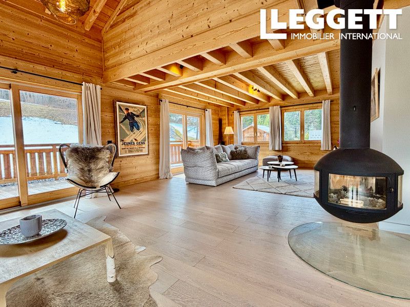 Property photo 3 of 10