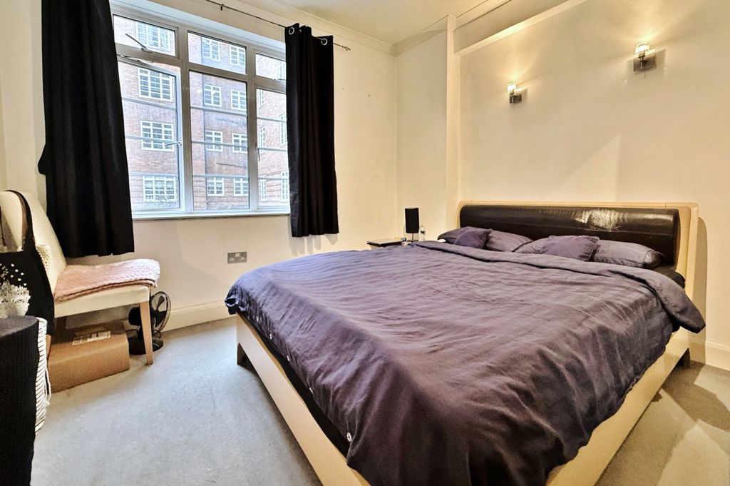 Property photo 3 of 10 Photo 11