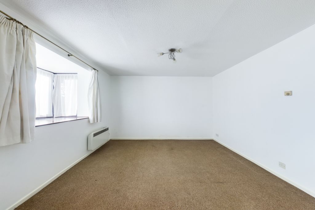 Property photo 2 of 6 Main Page