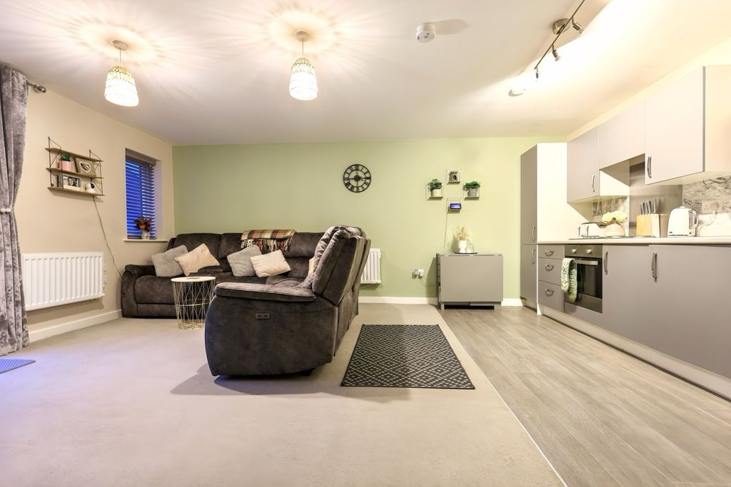 Property photo 2 of 10 Img_4440