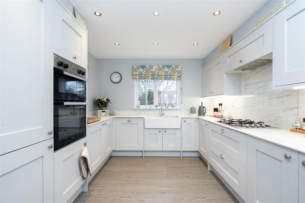 Property photo 2 of 27 Dsc08476.Jpg