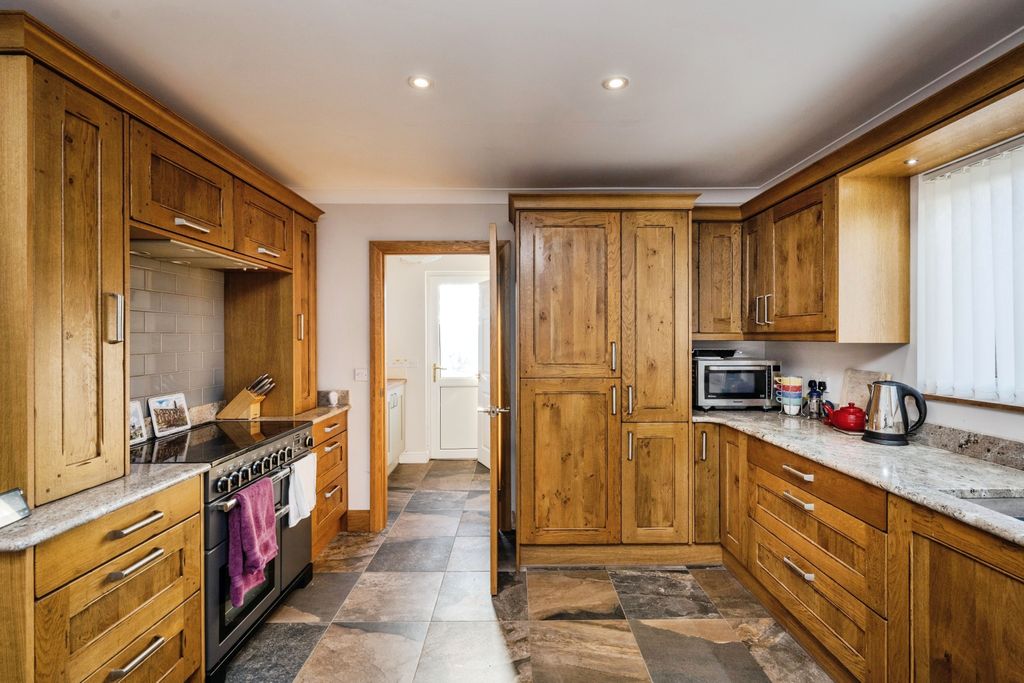 Property photo 3 of 16 Photography