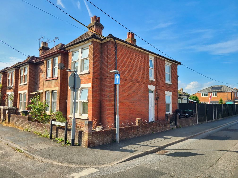 Property photo 1 of 30
