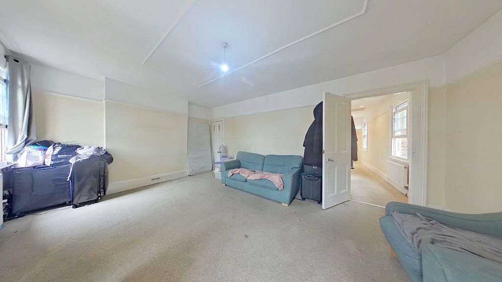 Property photo 2 of 10 Reception Room