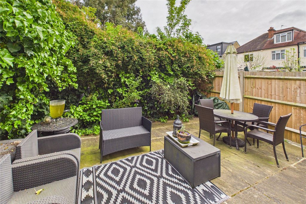 Property photo 3 of 12 Picture No. 05