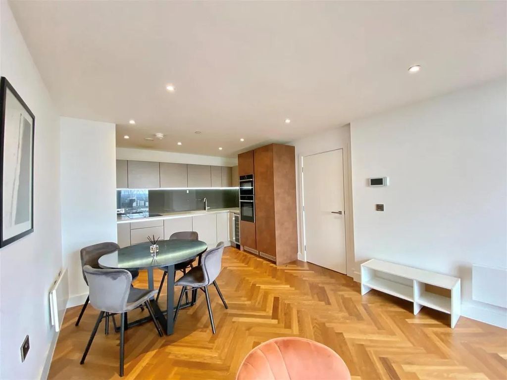 Property photo 1 of 5 A25B8d38d887A5Db44987d8Fd94128c001Bb7551.Png