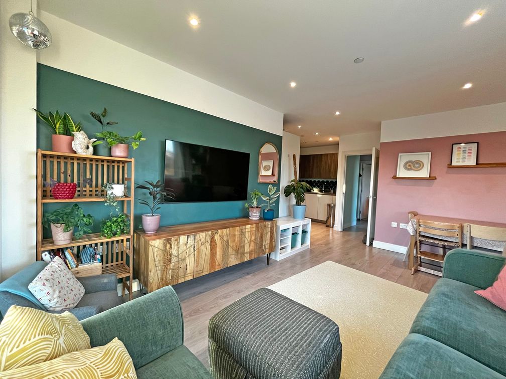 Property photo 2 of 14 64 Trafalgar House - Living Room 1.Jpg