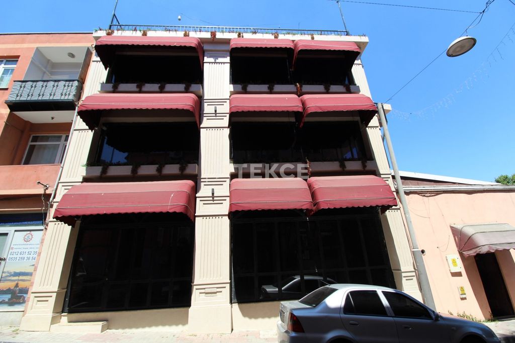 Property photo 1 of 12