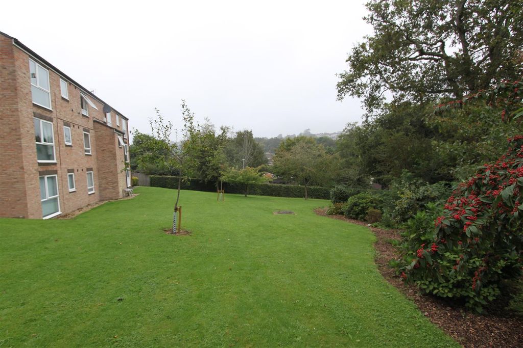 Property photo 2 of 8 Img_4986.Jpg