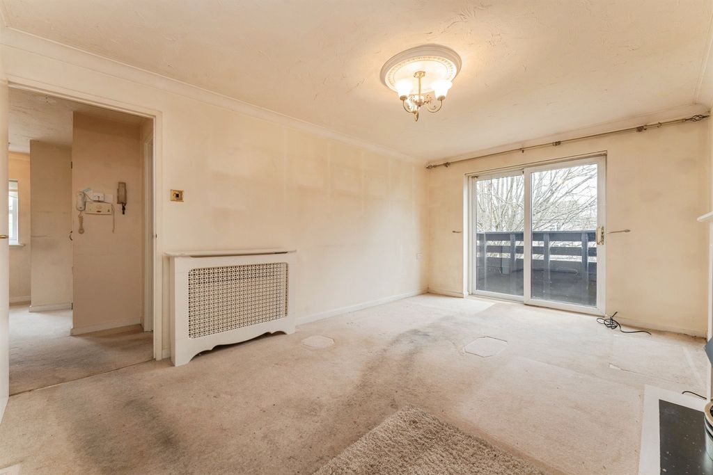 Additional image 12 of 2 bed flat for saleShip Gardens, Mildenhall, Bury St. Edmunds IP28