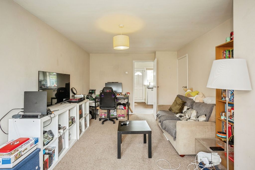 Property photo 2 of 14 Pbox-Img.Jpg