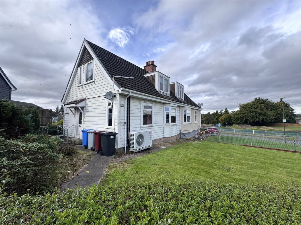 Property photo 1 of 17 Picture No. 11