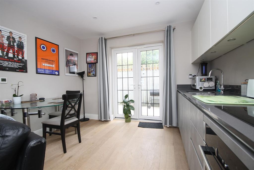 Property photo 3 of 11 .Dining.Jpg