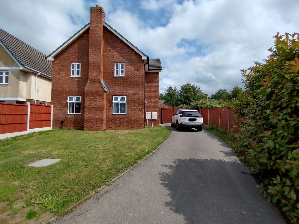 Property photo 1 of 31