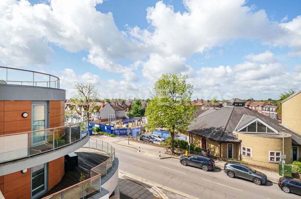 Property photo 2 of 16 67d7146c-c527-4B95-B6Fd-Eda0d96Cf9d5.Jpg