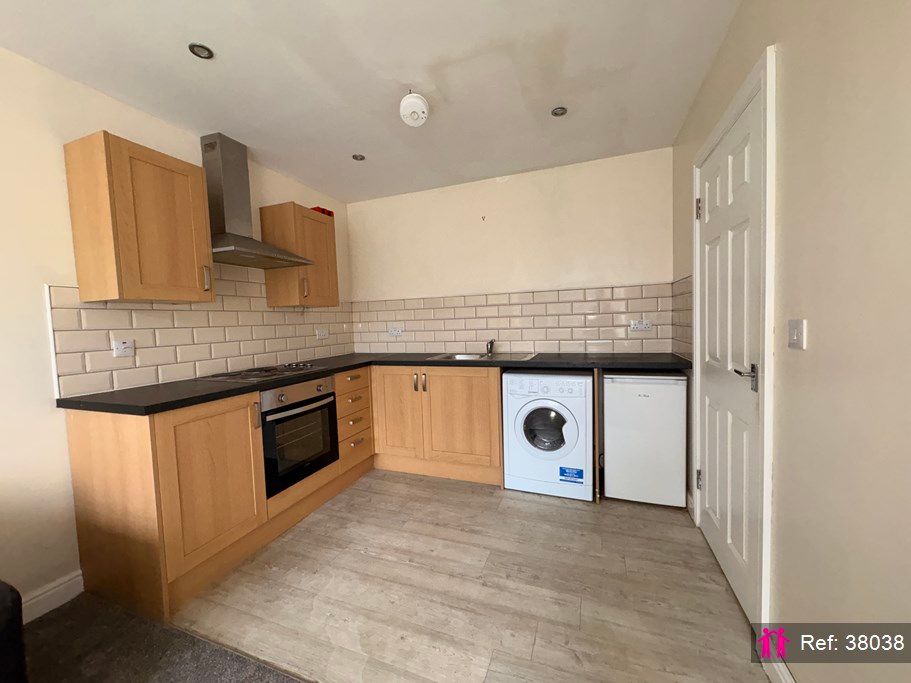 Property photo 1 of 2