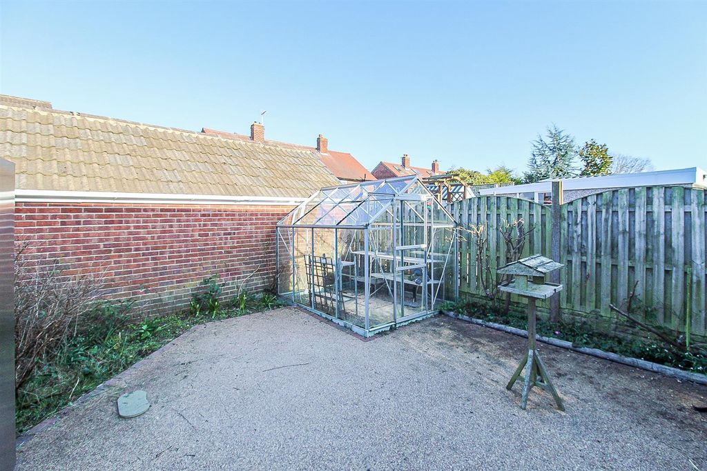 Property photo 3 of 12 Outside