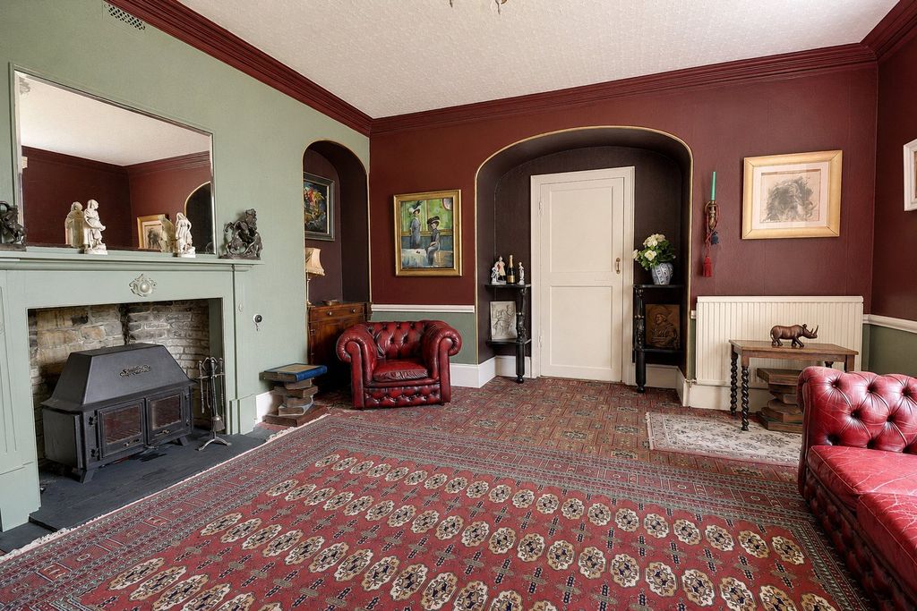 Property photo 2 of 19 Picture No. 02