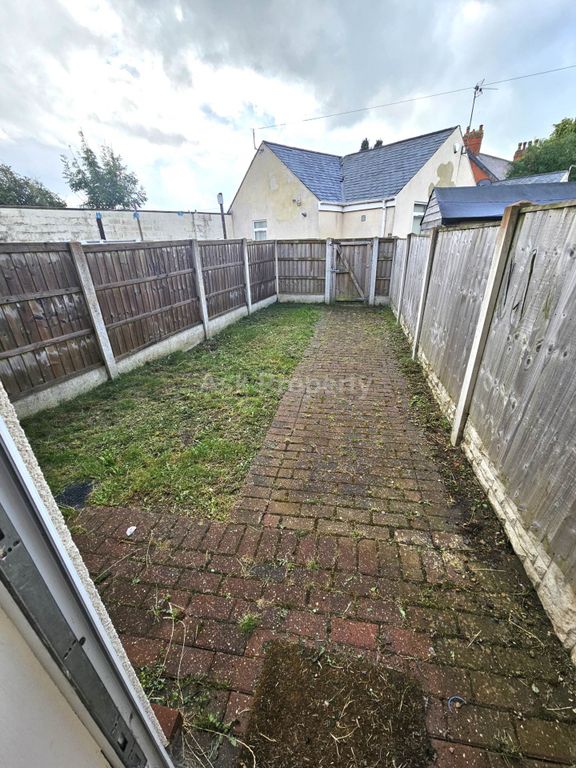 Property photo 2 of 11