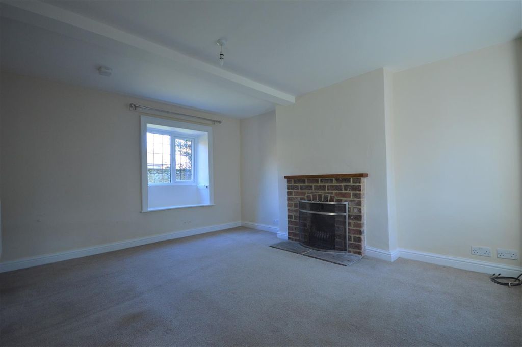 Property photo 2 of 24 Living Room