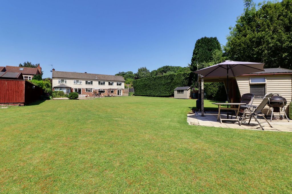 Property photo 2 of 43