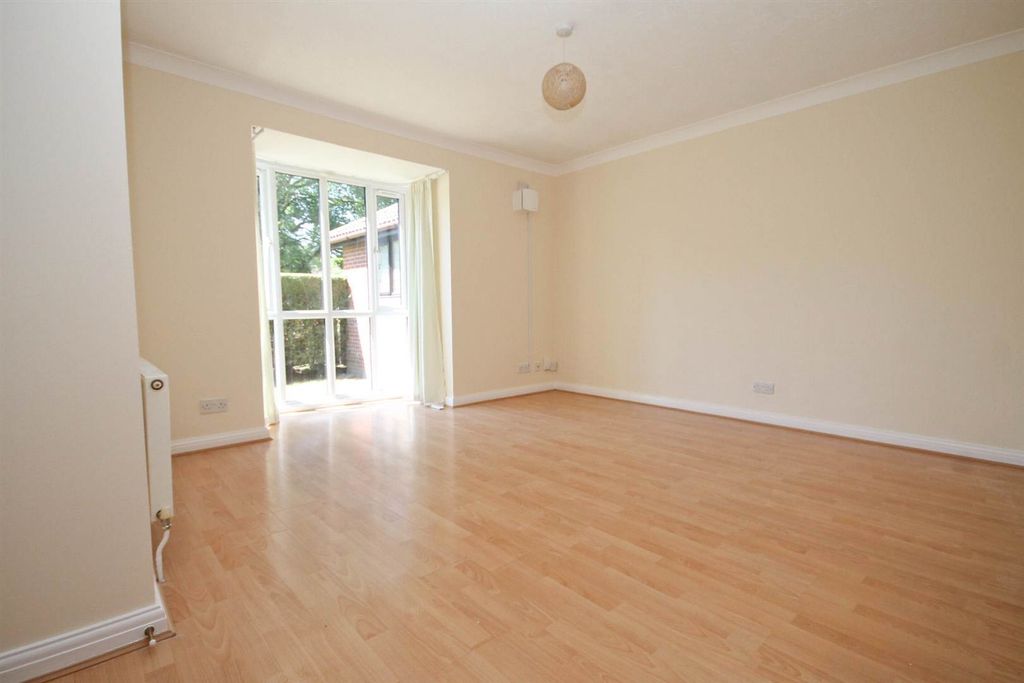 Property photo 2 of 20 Photo 1