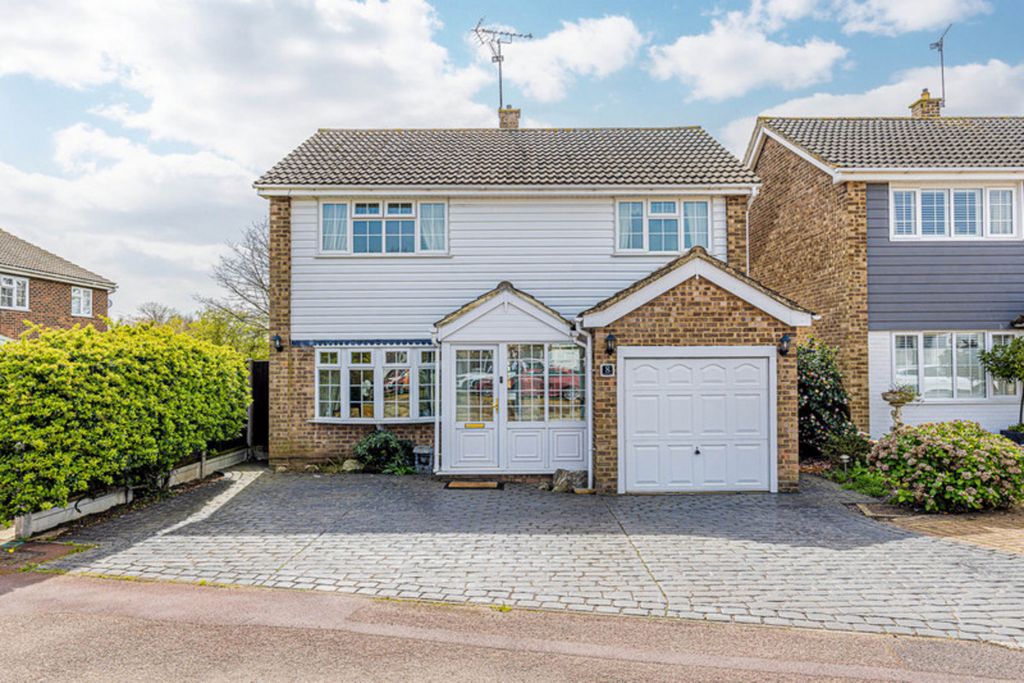 Property photo 1 of 17