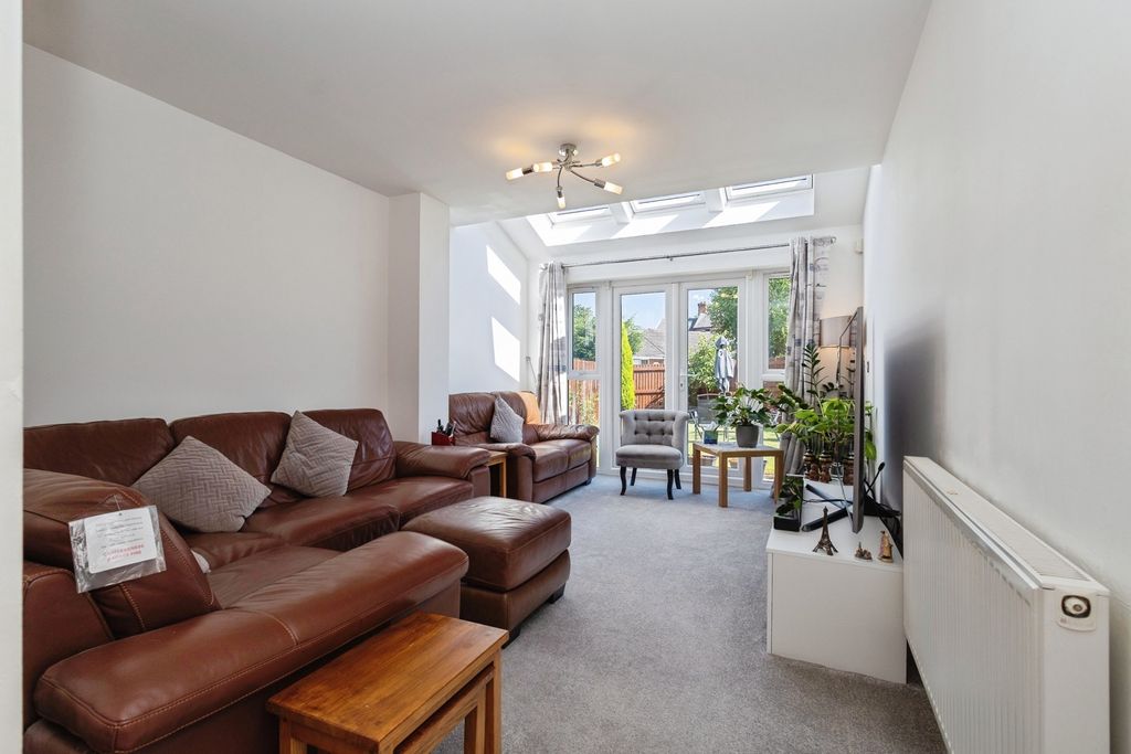 Property photo 2 of 17 Pbox-Img.Jpg