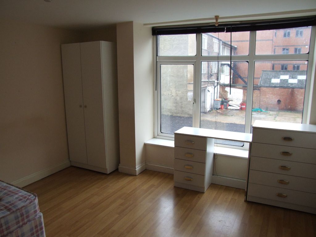 Property photo 2 of 2