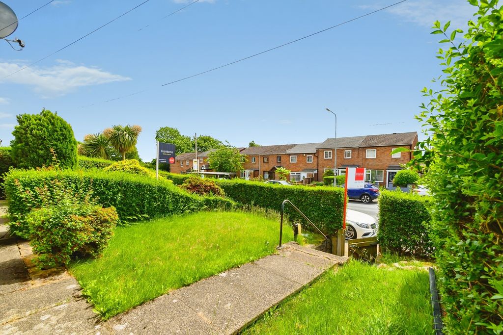 Property photo 2 of 22 Pbox-Img.Jpg