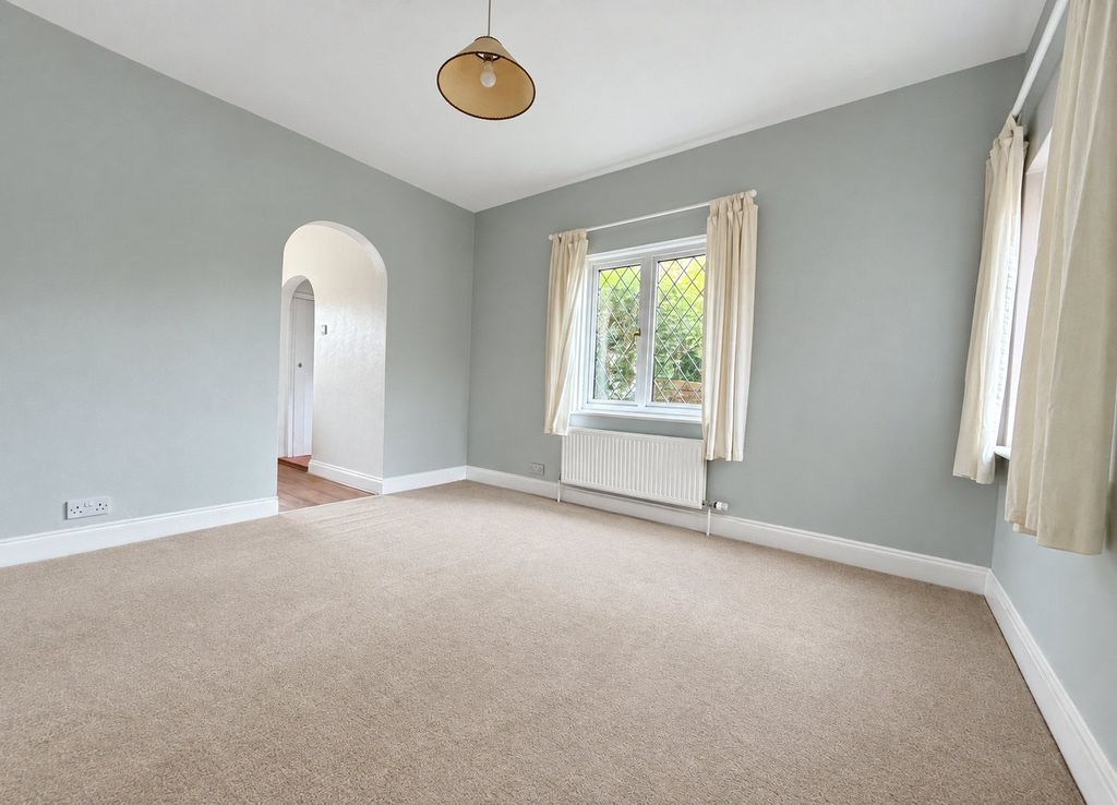 Property photo 3 of 9 Picture No. 33
