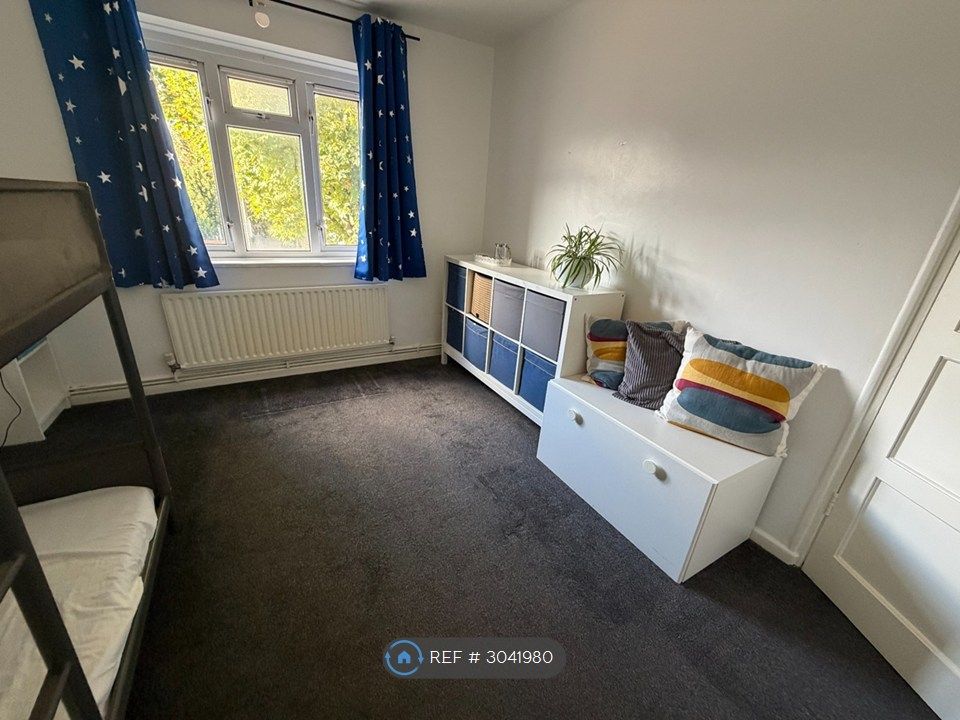 Property photo 3 of 8