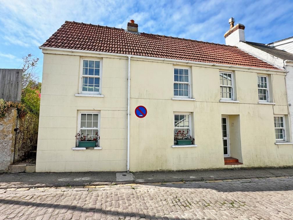 Property photo 1 of 14