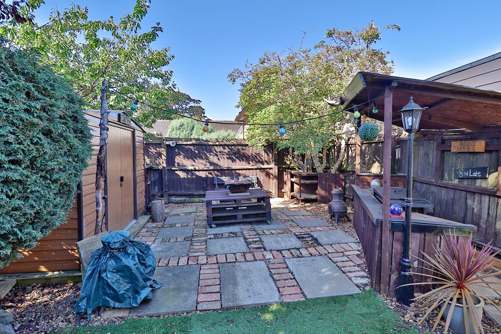 Property photo 3 of 10