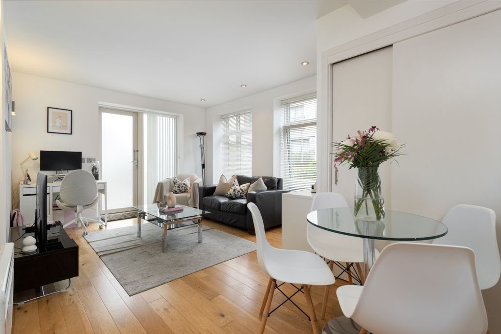 Property photo 2 of 16 Imported Image