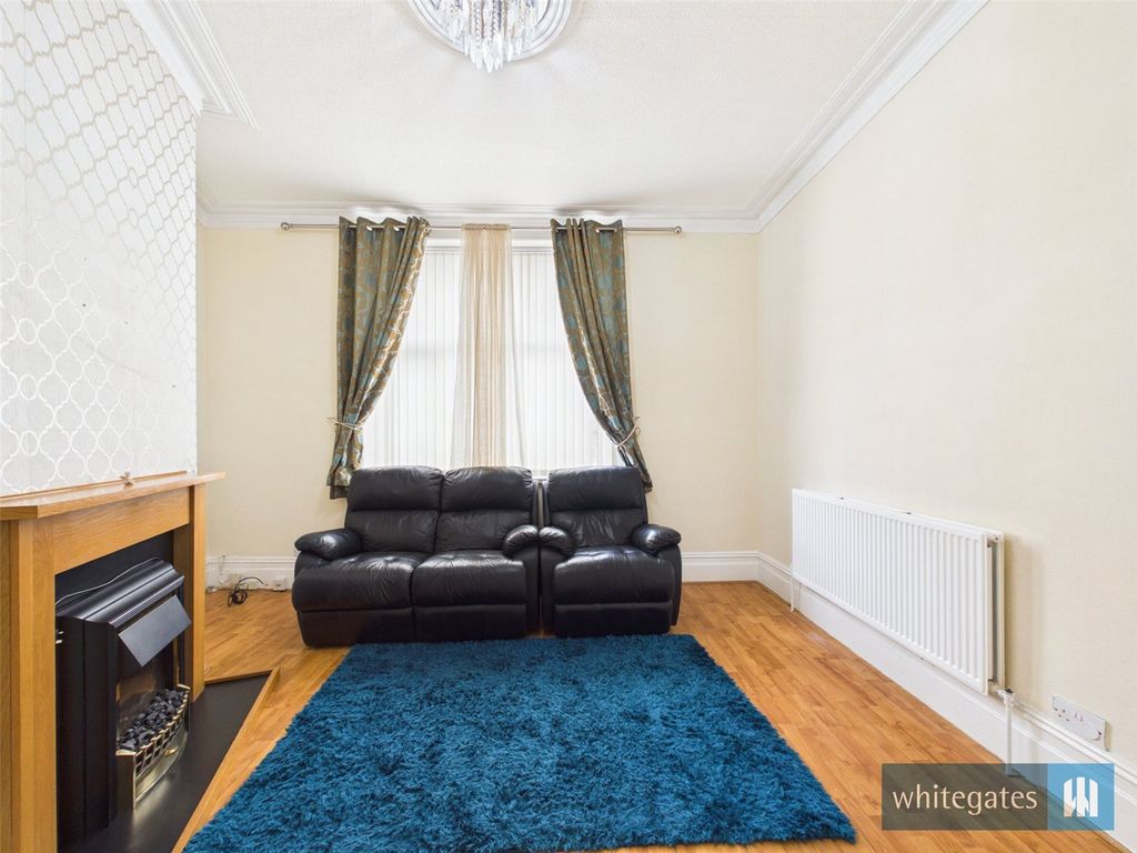 Property photo 2 of 17 Picture No. 03