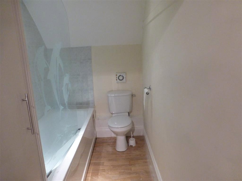 Property photo 3 of 5 Picture No. 06