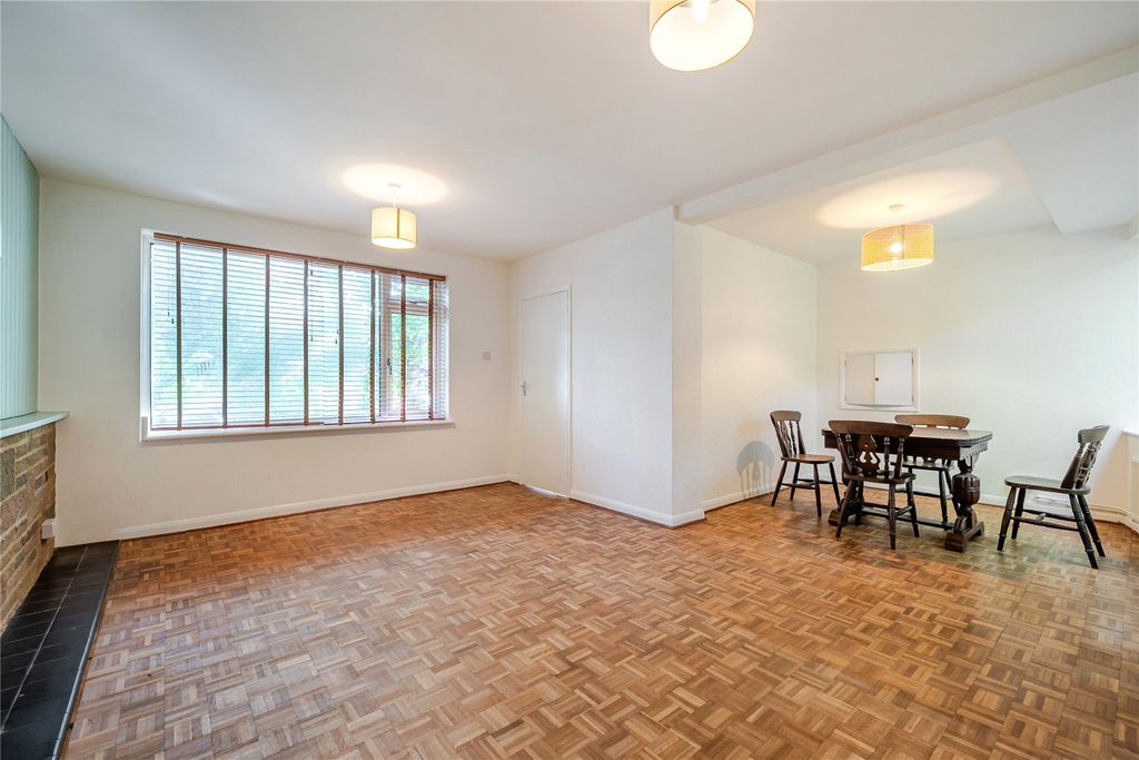 Property photo 2 of 20 Picture No. 08