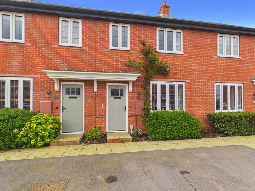 Property photo 1 of 19 Front