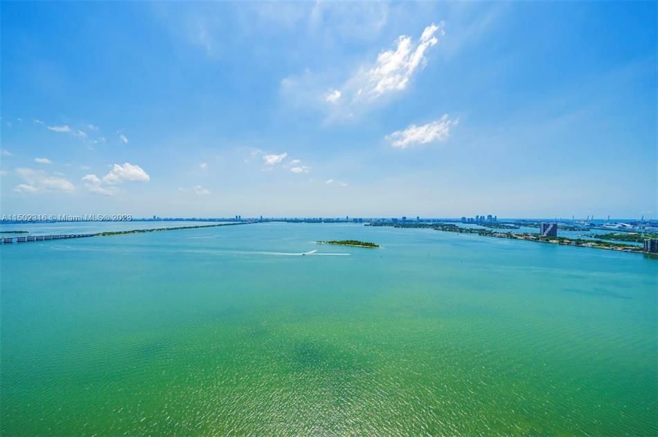 Property photo 2 of 50 <Alttext/>